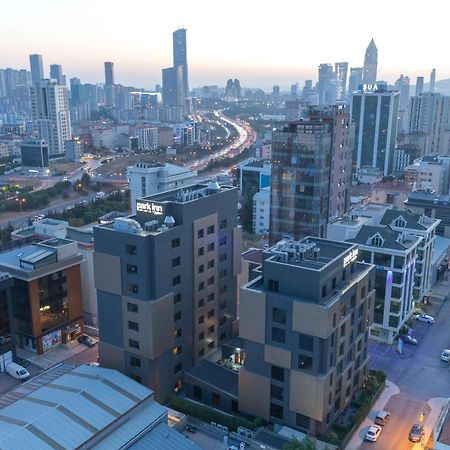 Park Inn By Radisson Istanbul Atasehir Exterior photo